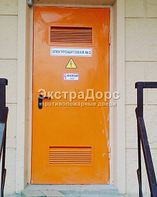 Противопожарные двери с решеткой от производителя в Долгопрудном  купить
